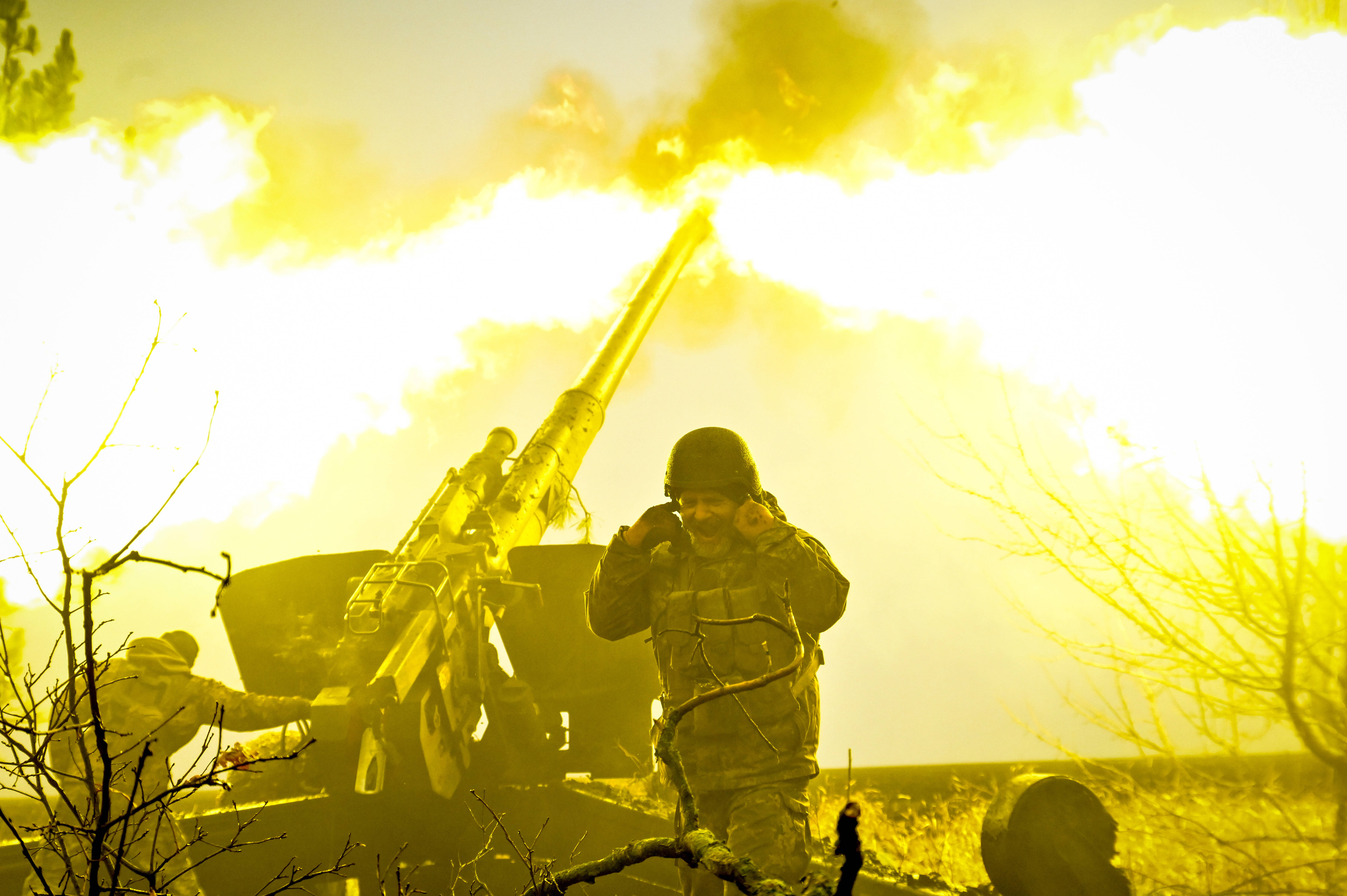 EILMELDUNG💥 - Putins Offensive hat begonnen! 3 große russische Divisionen in Marsch gesetzt! 
