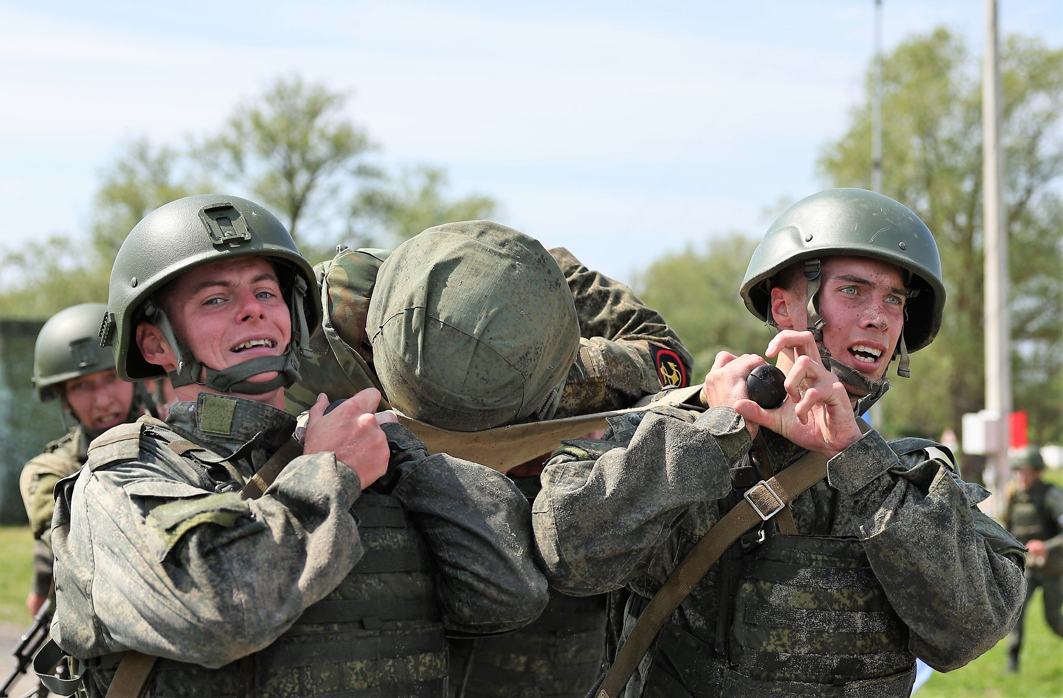 Seuchenausbruch in der russischen Armee! Nach Dammsprengung - Putins Soldaten infiziert!