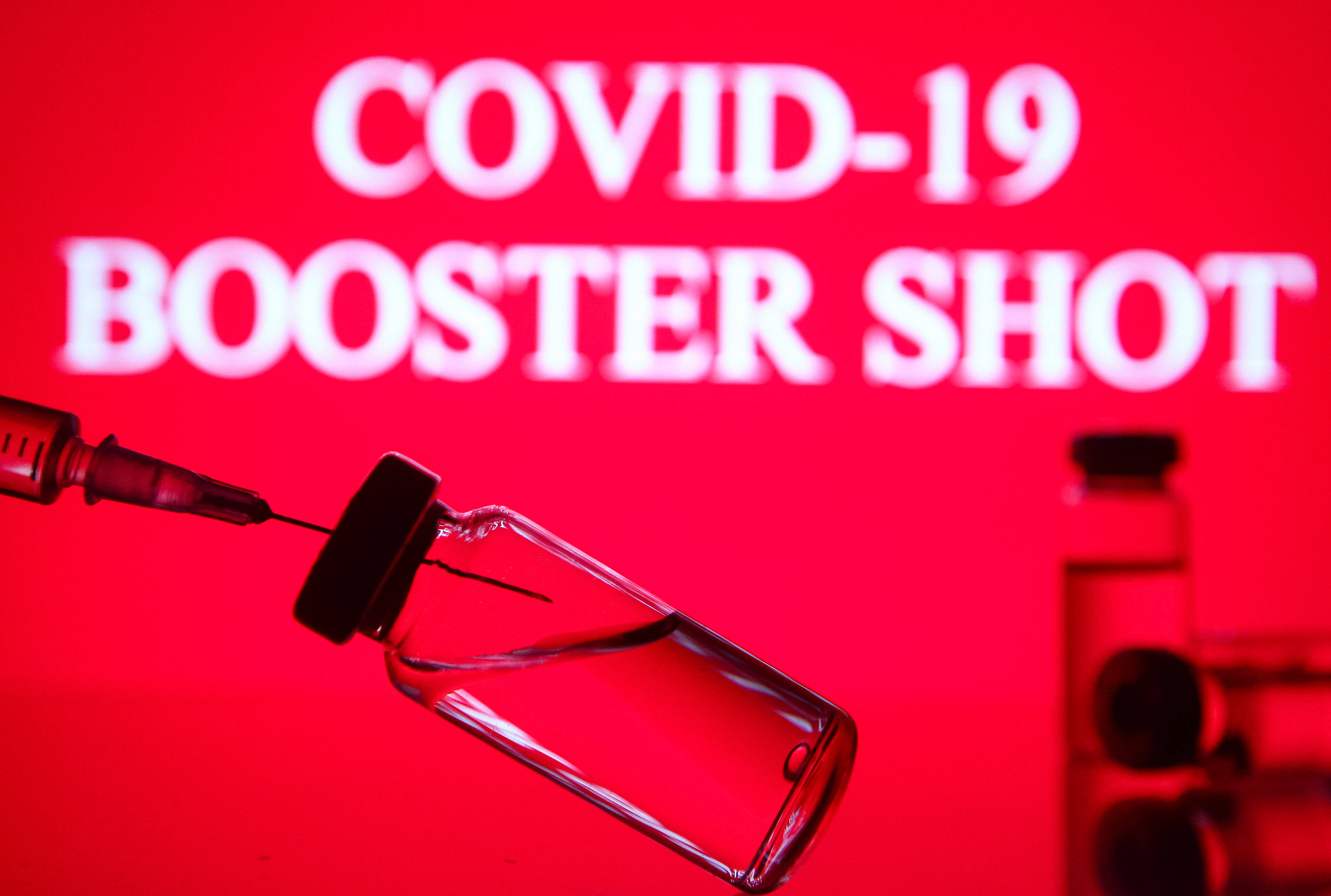 Herbstwelle: Neue Booster-Impfung für Corona kommt! Wird Boostern doch wieder Pflicht?