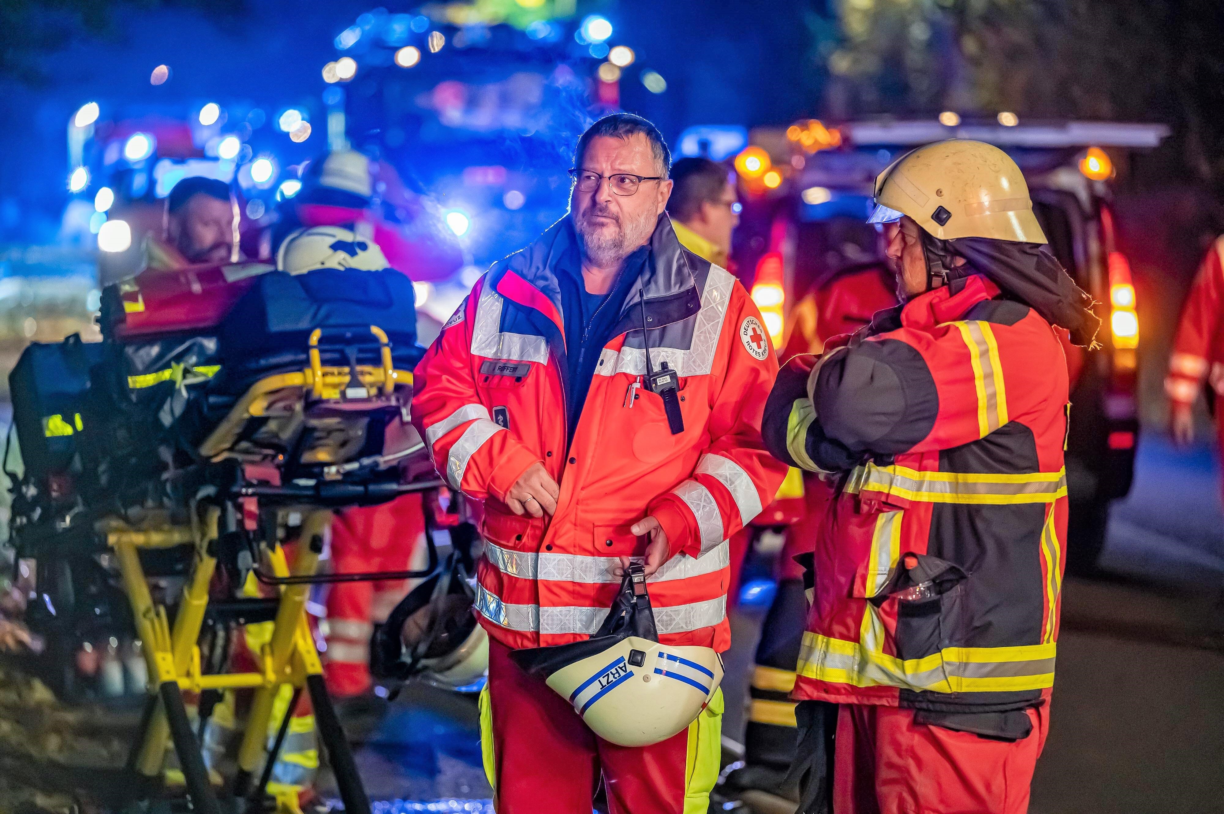 Feuer in Hamburger Krankenhaus - "Massenanfall von Verletzten"! Großeinsatz der Rettungskräfte