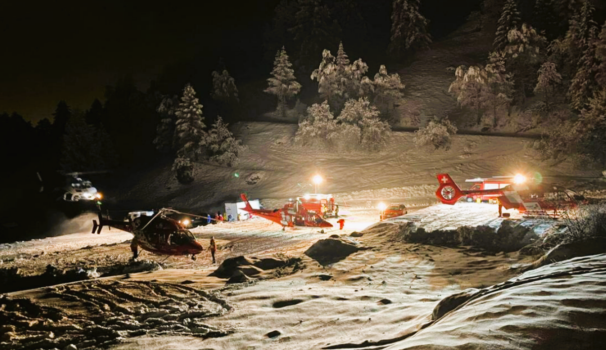 Familie stirbt auf Skipiste - Mutter noch immer vermisst! Skitour führt in die Tragödie