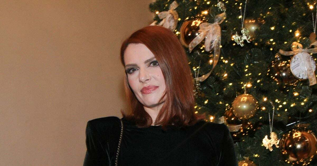 Élodie Frégé bouleverse en s'adressant à la « fille » qu'elle n'a jamais eue