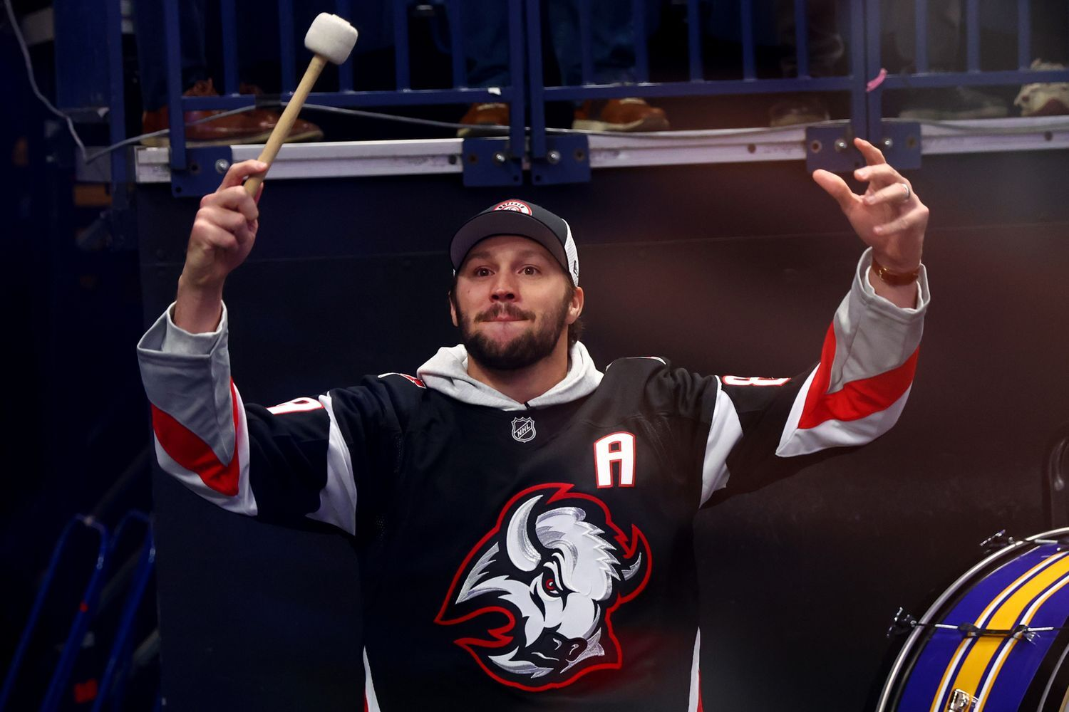 Josh Allen’s Wild Night in Buffalo: Drum, Beer and Baby-Dad Vibes