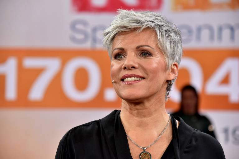Birgit Schrowange muss TV-Rückkehr aufgrund von Erkrankung verschieben
