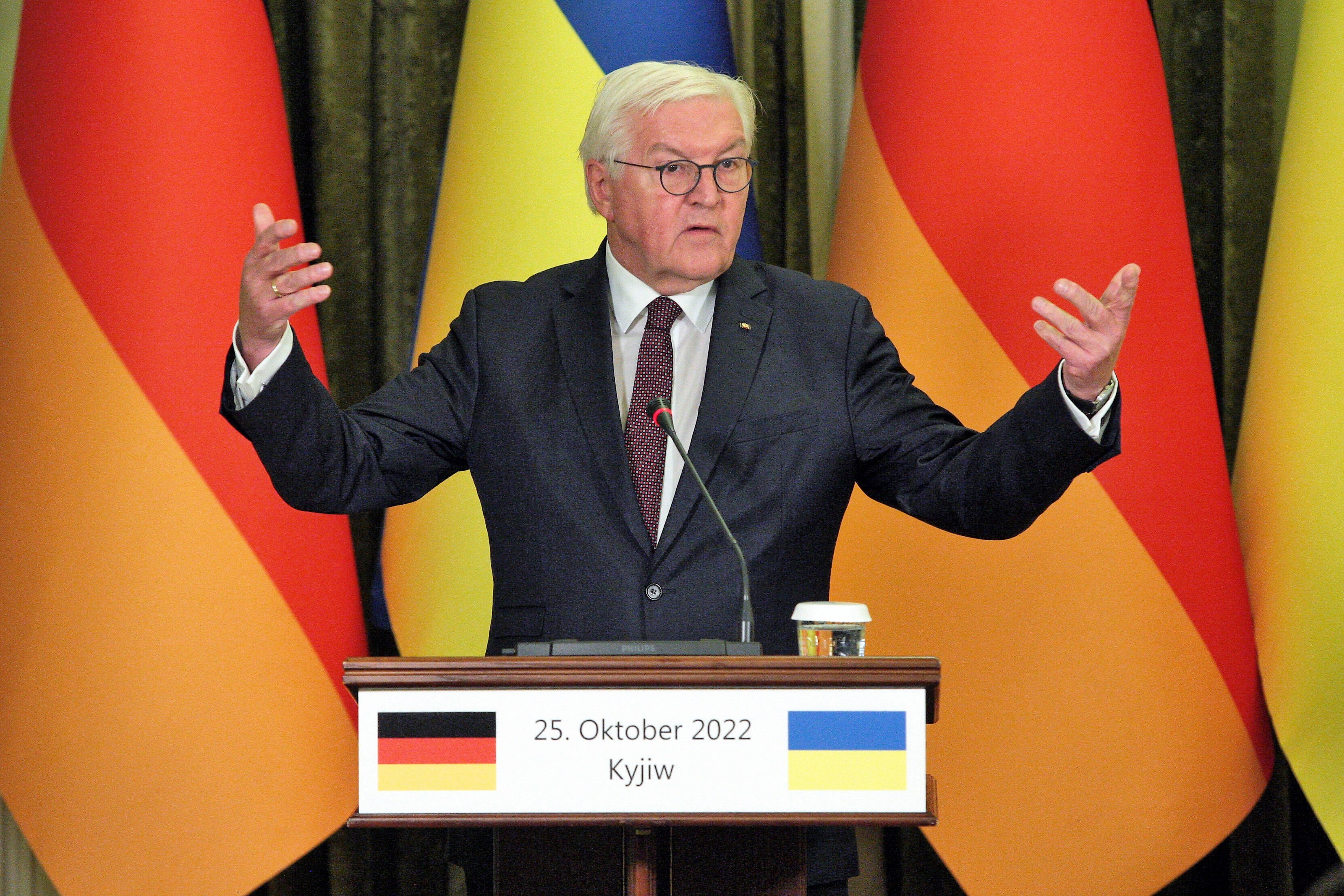 Bundespräsident warnt Deutschland! Es kommen "Raue Jahre"!