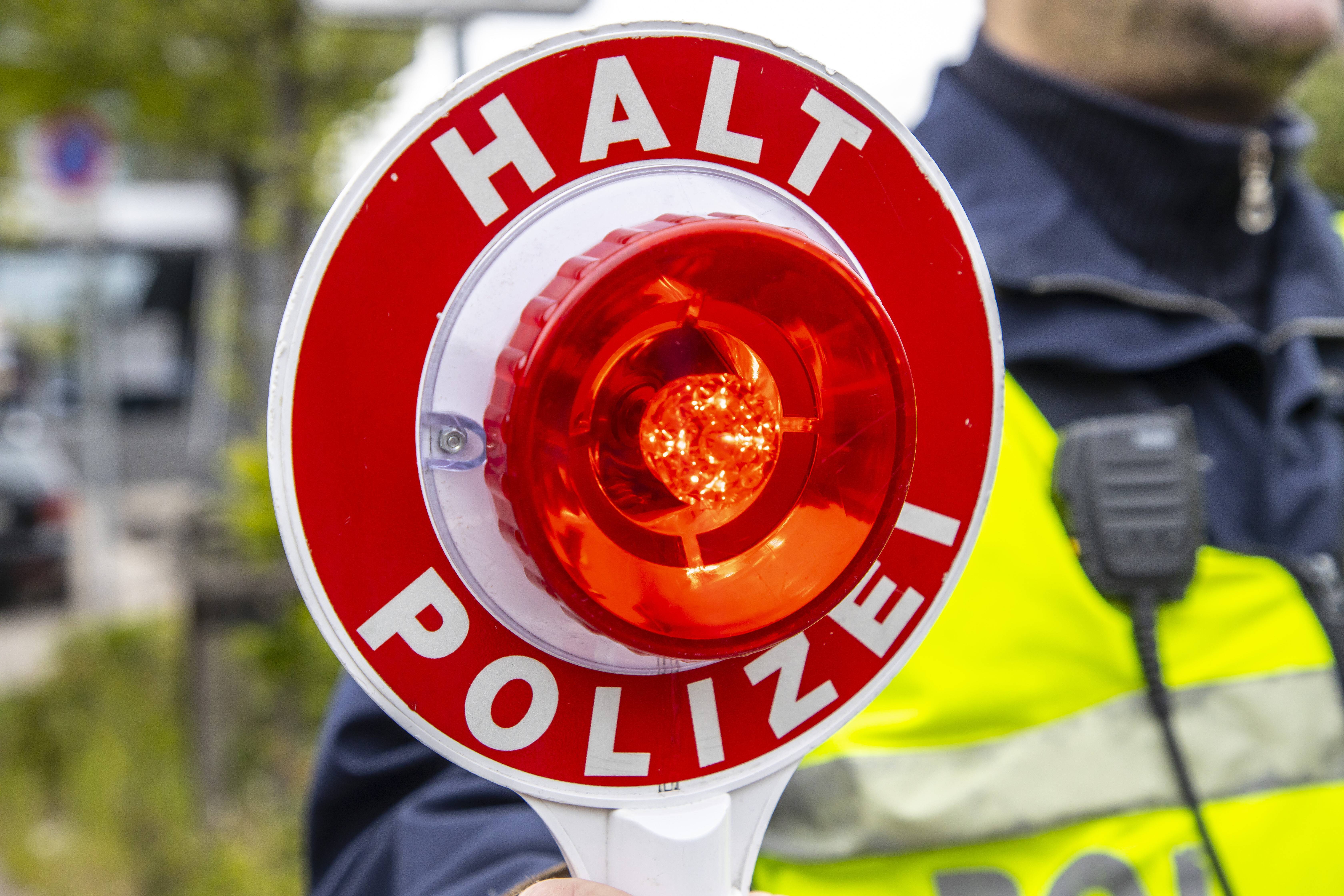 Lange Haftstrafe für Raser nach illegalem Rennen! Er tötete einen Menschen
