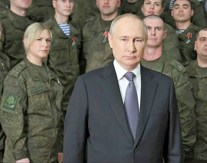 Mehrere Kreml-Mitarbeiter verschwunden! Putin lässt Köpfe rollen - Top-Berater mysteriös verschollen!