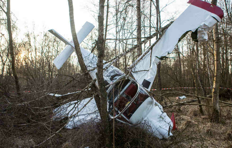 Flugzeugabsturz in der Nähe von Stuttgart! Rettungskräfte auf dem Weg - bereits Todesopfer bestätigt!