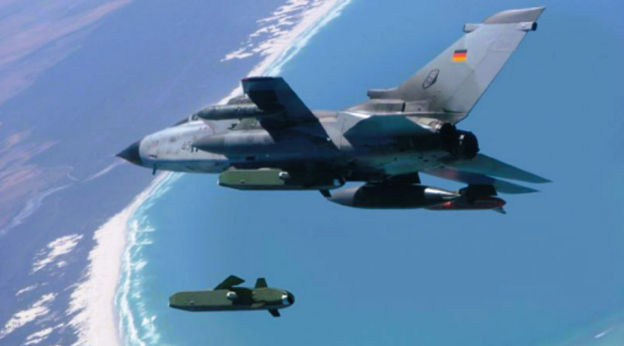 Tornado-Kampfjets im Tiefflug über Deutschland! Bürger besorgt - warum ist die Luftwaffe unterwegs?